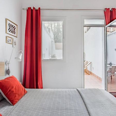 Stylish Apartment With Terrace For Couple Or Family 巴塞罗那 外观 照片